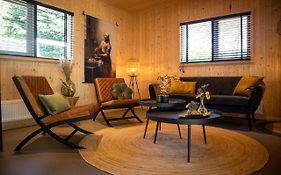 Vakantiehuisje Jipué met sauna en bubbelbad.